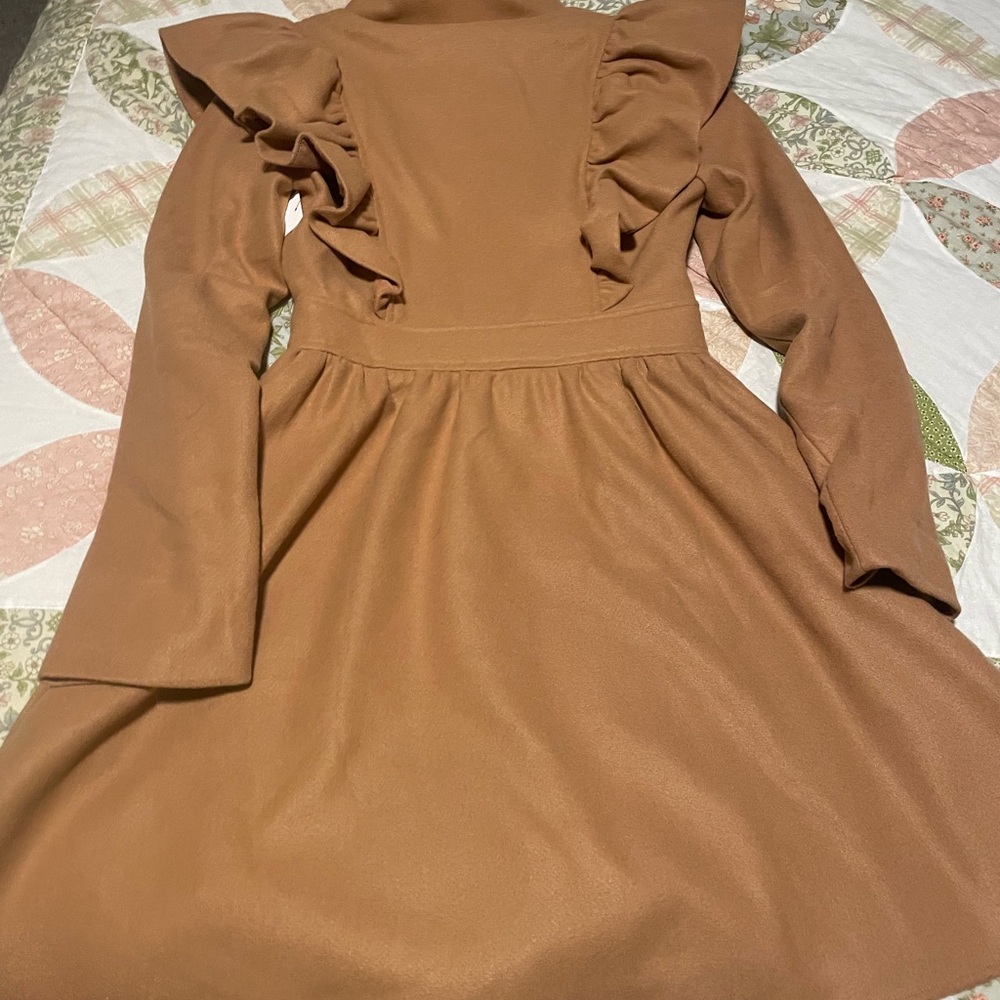 Aura Exaggerated Ruffled Double Breasted Coat Camel NWT SMALL Red dress Botique - Picture 8 of 9